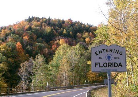 FloridaMA Entering Florida, Massachusetts sign