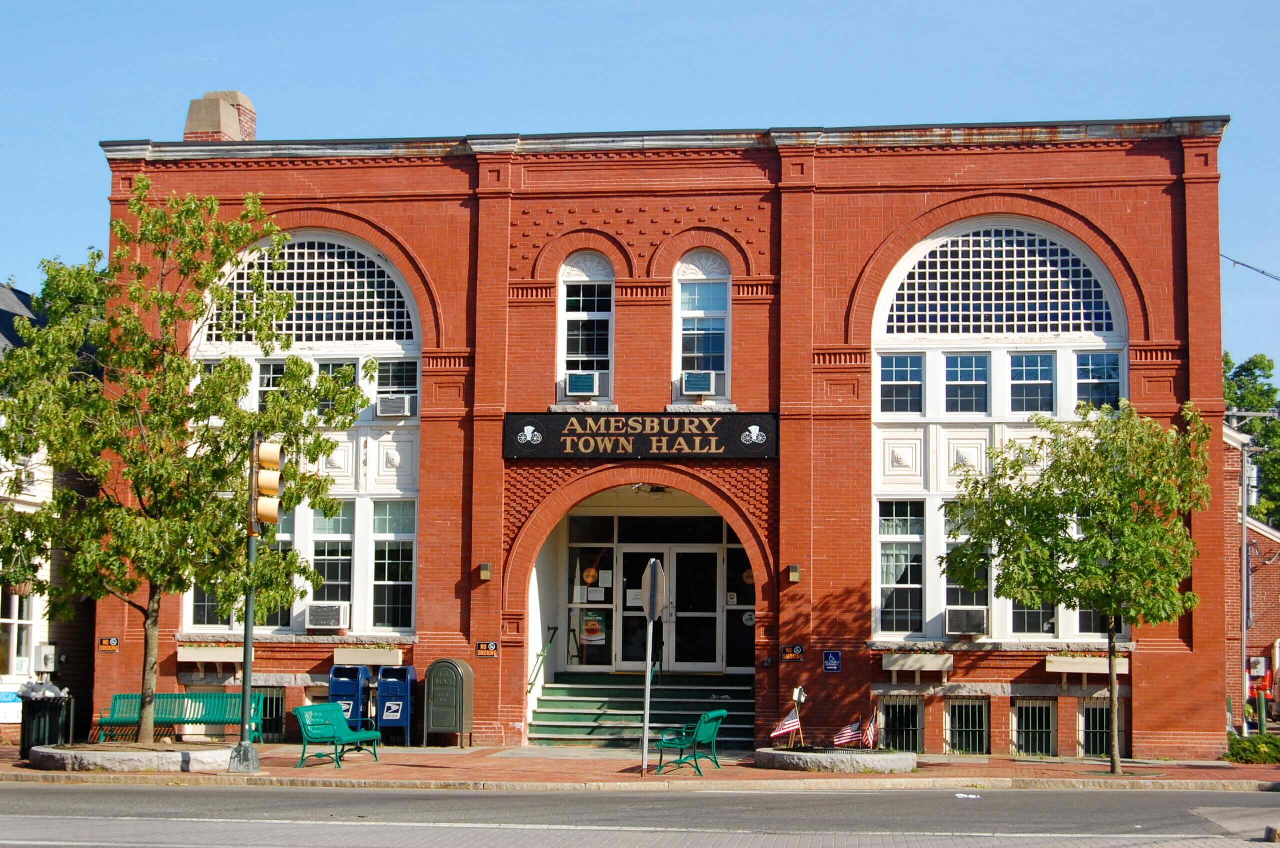 Amesbury_Town_Hall Amesbury, Massachusetts Town Hall