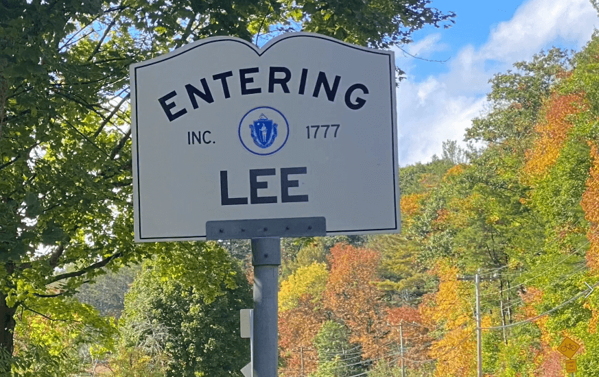 Lee-Banner 2